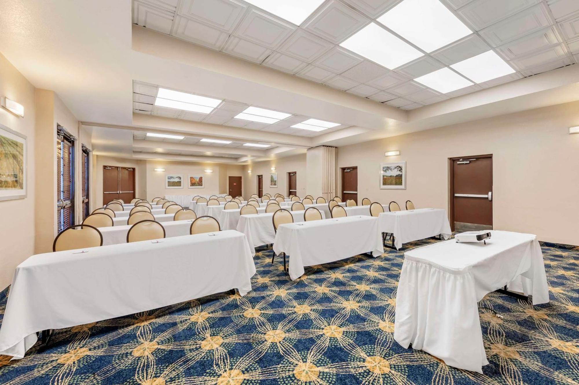 Best Western Plus Heritage Inn Ontario Rancho Cucamonga Extérieur photo